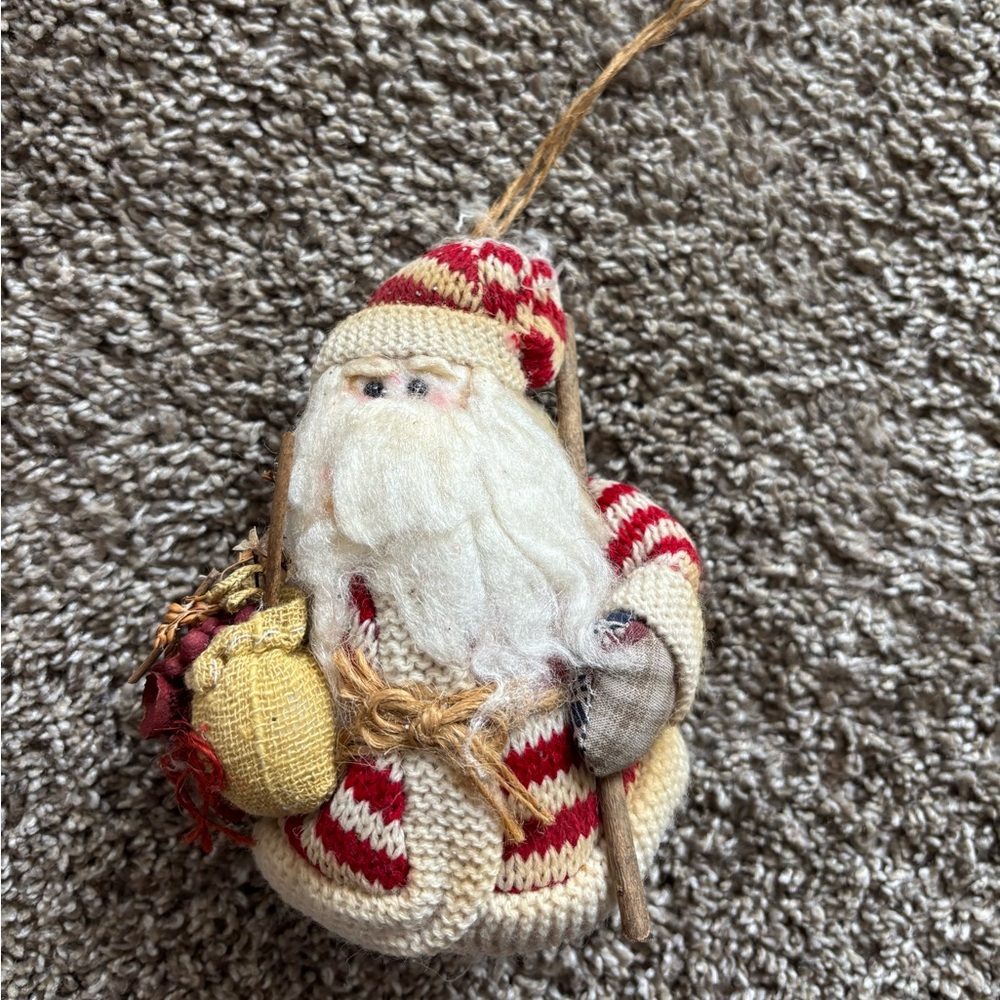Bath & Body Works Hanging Santa Claus Decor plush 1997 red and white